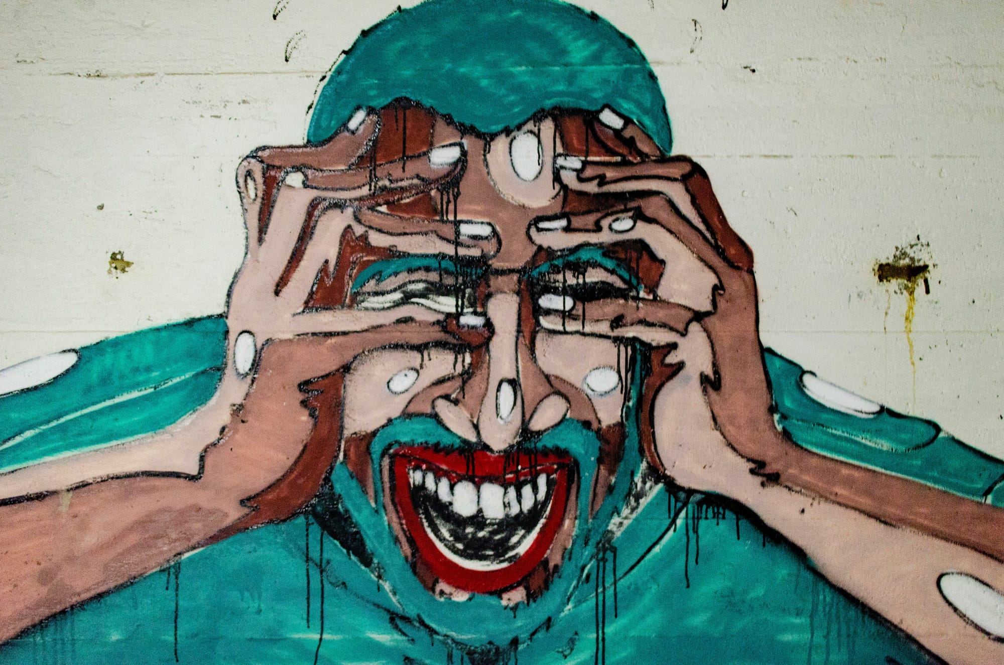 Mural of someone screaming